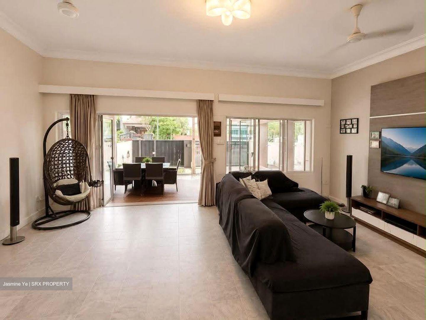 Pasir Ris Beach Park (D18), Terrace #615964671